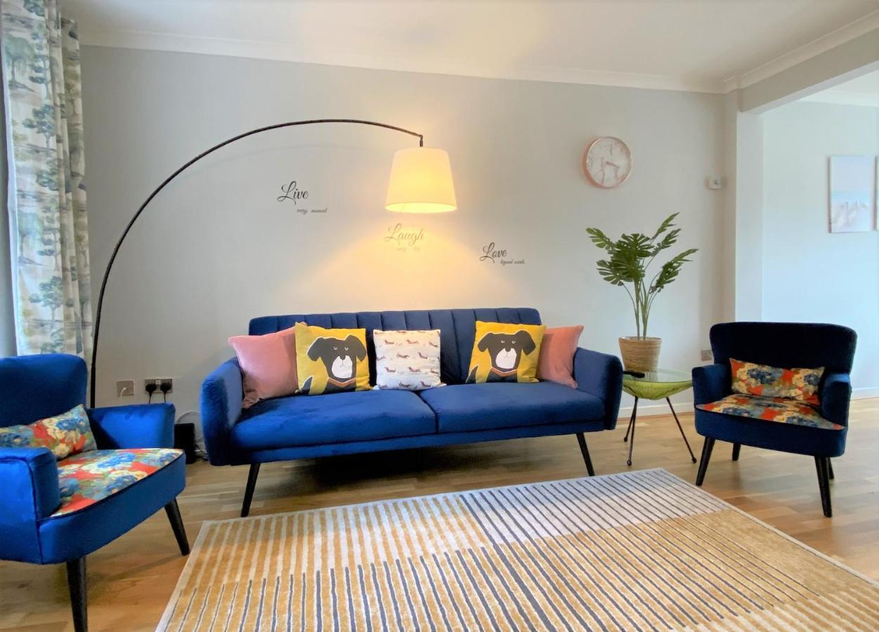 Apartmán Redhill Town Centre 3 Bed House Near Gatwick Airport, Easy Commute To London Exteriér fotografie